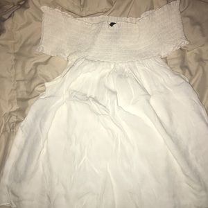 FOREVER 21 off the shoulder blouse size M